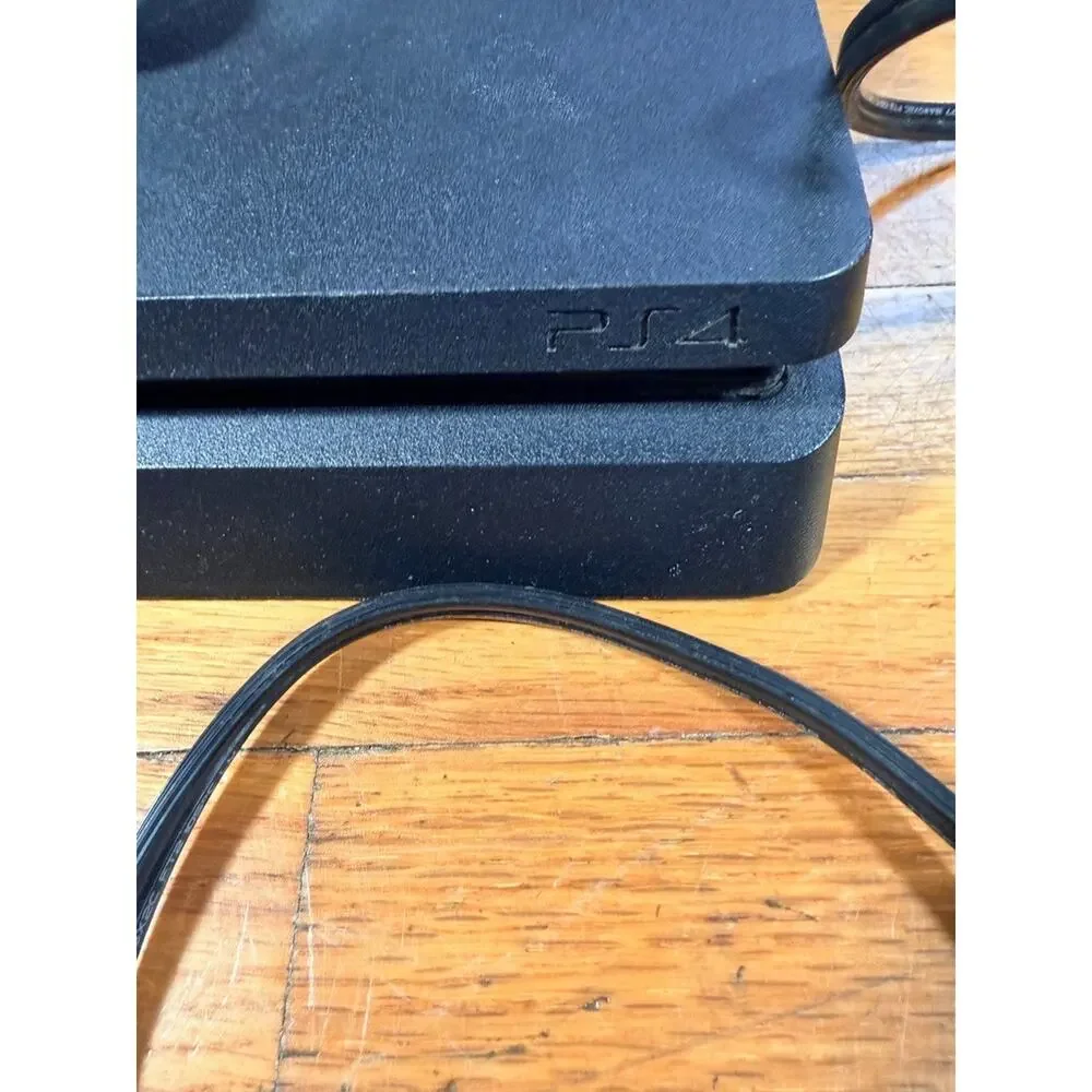 Sony playstation slim